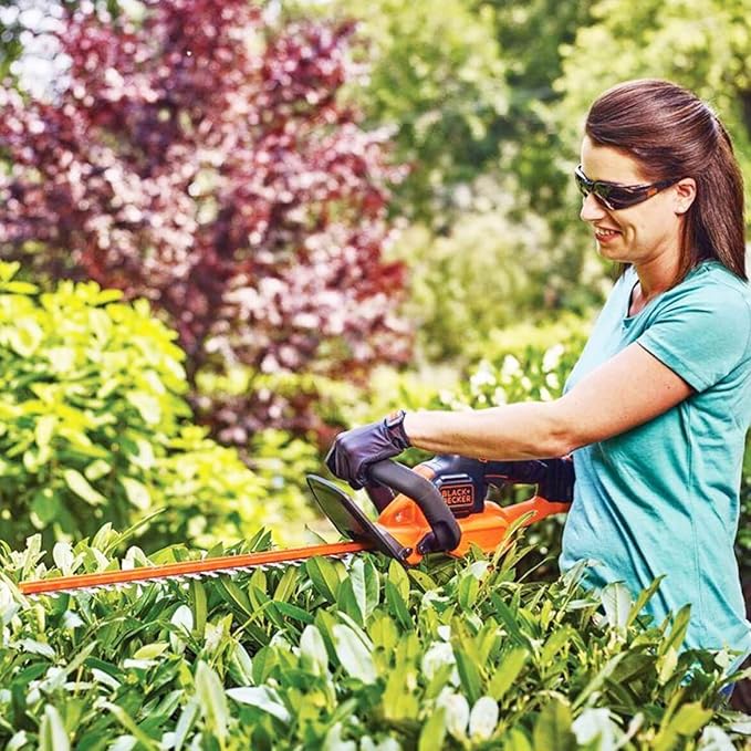 BLACK+DECKER 40V MAX Cordless Hedge Trimmer, 24-Inch Brush Trimmer with Battery and Charger (LHT341FF)