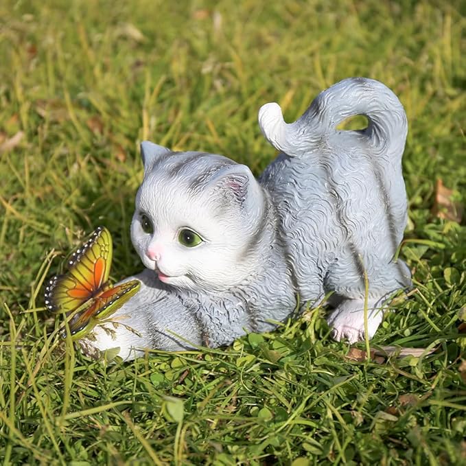 Solar Garden Statues Outdoor Cat Lights, Unique Housewarming Garden Gifts for Women Mom Wife Grandma and Sisters，Cute Cat Sculpture Decoration for Patio, Terrace, Balcony, Lawn