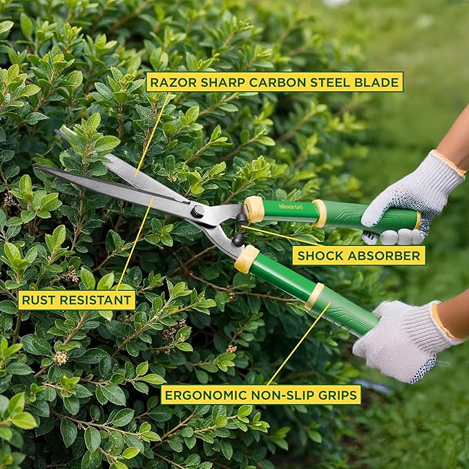 Miracle-Gro 21 in. Hedge Shears – Lawn and Yard Tool with Sharp Carbon Steel Blades, Comfort Grip Handles, and Lightweight Design for Shaping/Trimming Hedges, Shrubs, and Bushes